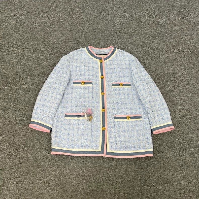 Gucci Gucci Blue and pink tweed gold buckle small fragrance jacke Size US XS / EU 42 / 0 - 1 Thumbnail