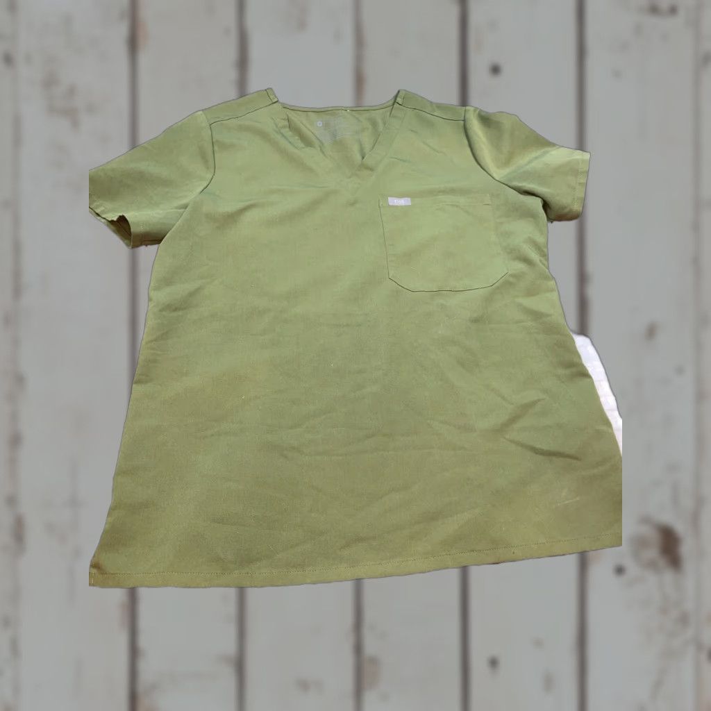 Vintage FIGS Scrubs Top Shirt Womens MEDIUM GREEN V Neck pullover Technical Collection M Size M / US 6-8 / IT 42-44 - 1 Thumbnail