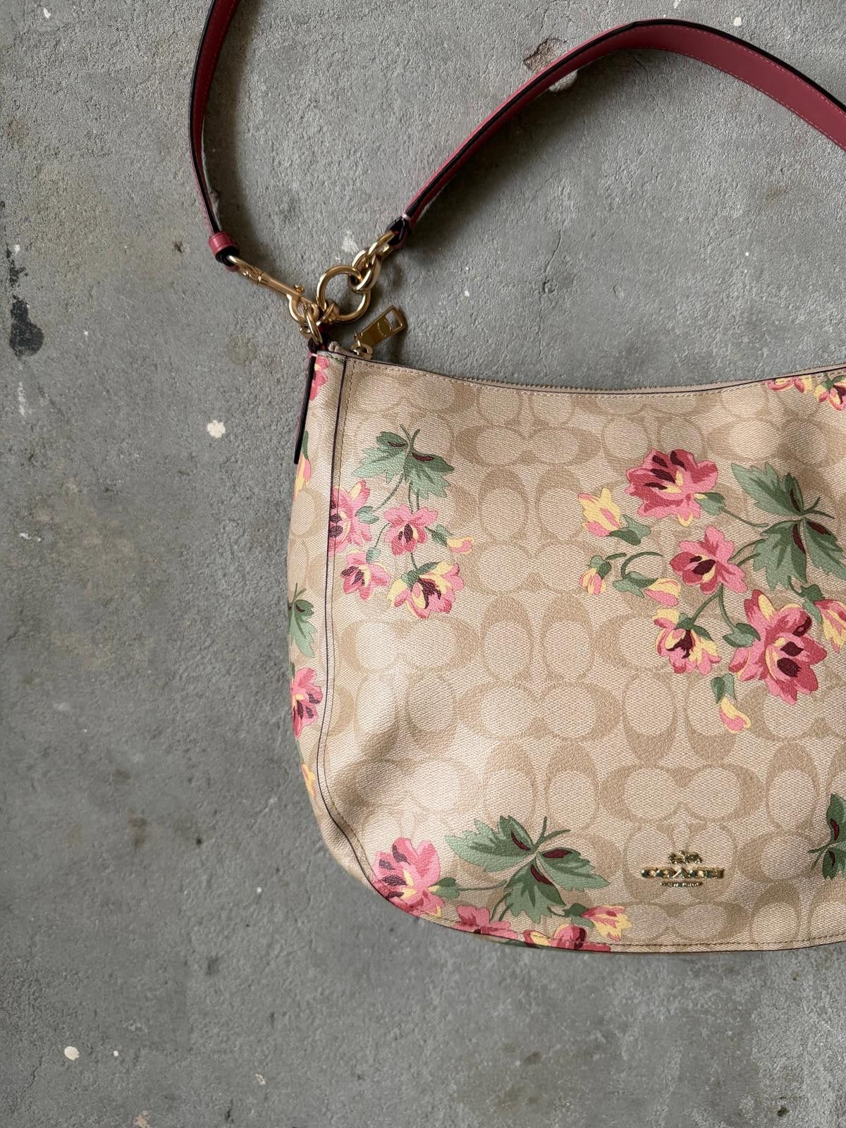 Coach Coach 2Way Signature Elle Flower Shoulder Bag Beige/Pink Size ONE SIZE - 2 Thumbnail