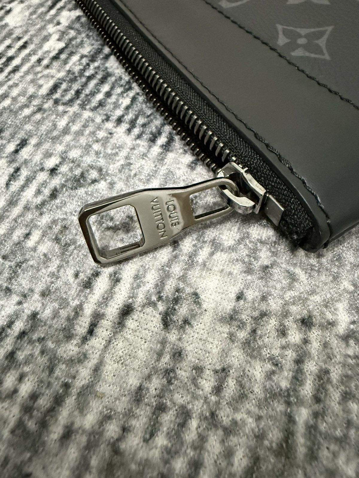 Louis Vuitton LOUIS VUITTON POCHETTE VOYAGE Size ONE SIZE - 2 Thumbnail