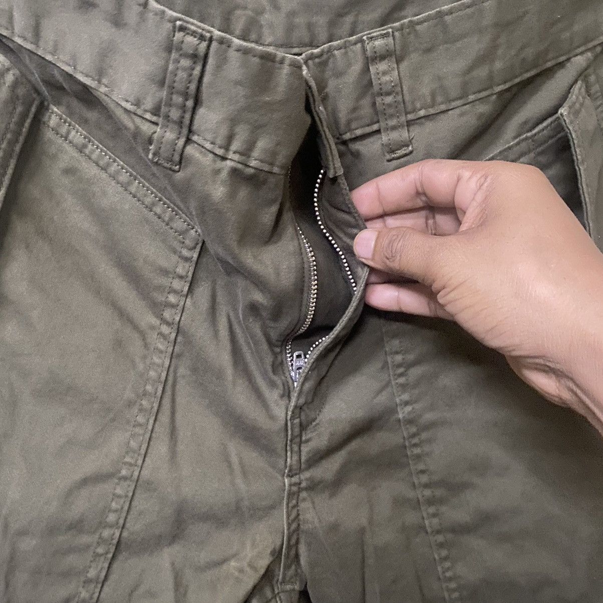 Japanese Brand Casual pants nice pocket side green army color Size US 34 / EU 50 - 5 Thumbnail