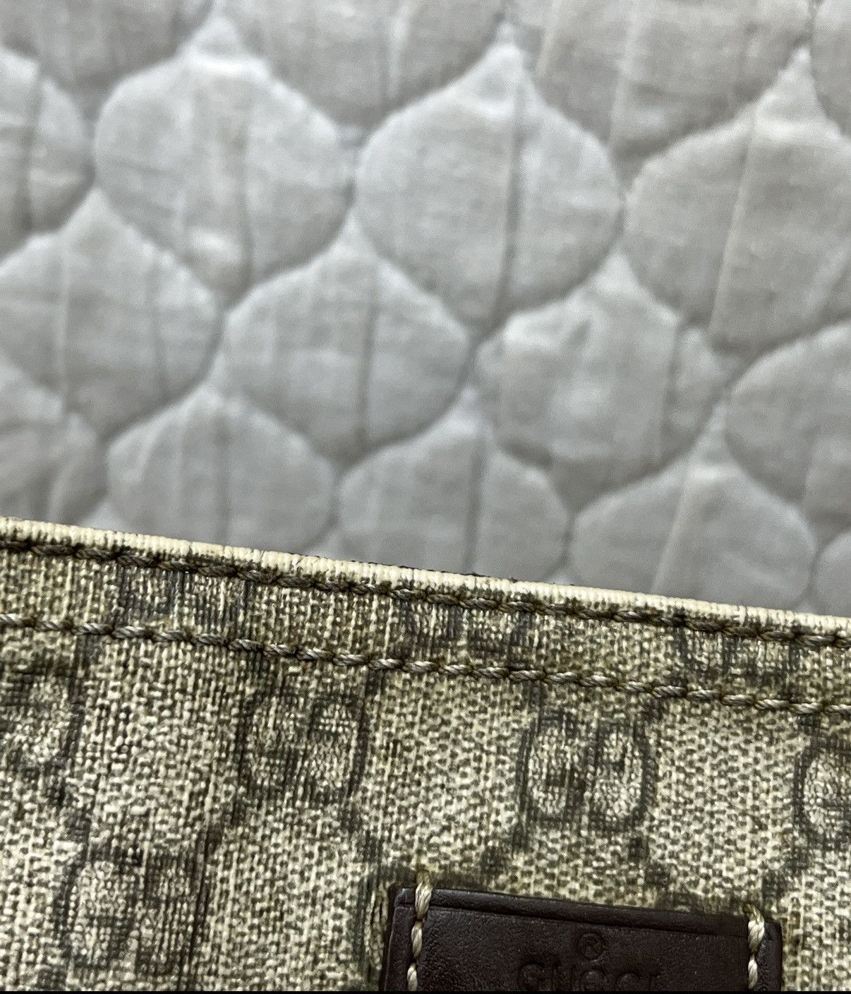 Gucci 🔥🔥🔥AUTHENTIC VINTAGE GUCCI MONOGRAM BAG Size ONE SIZE - 9 Thumbnail