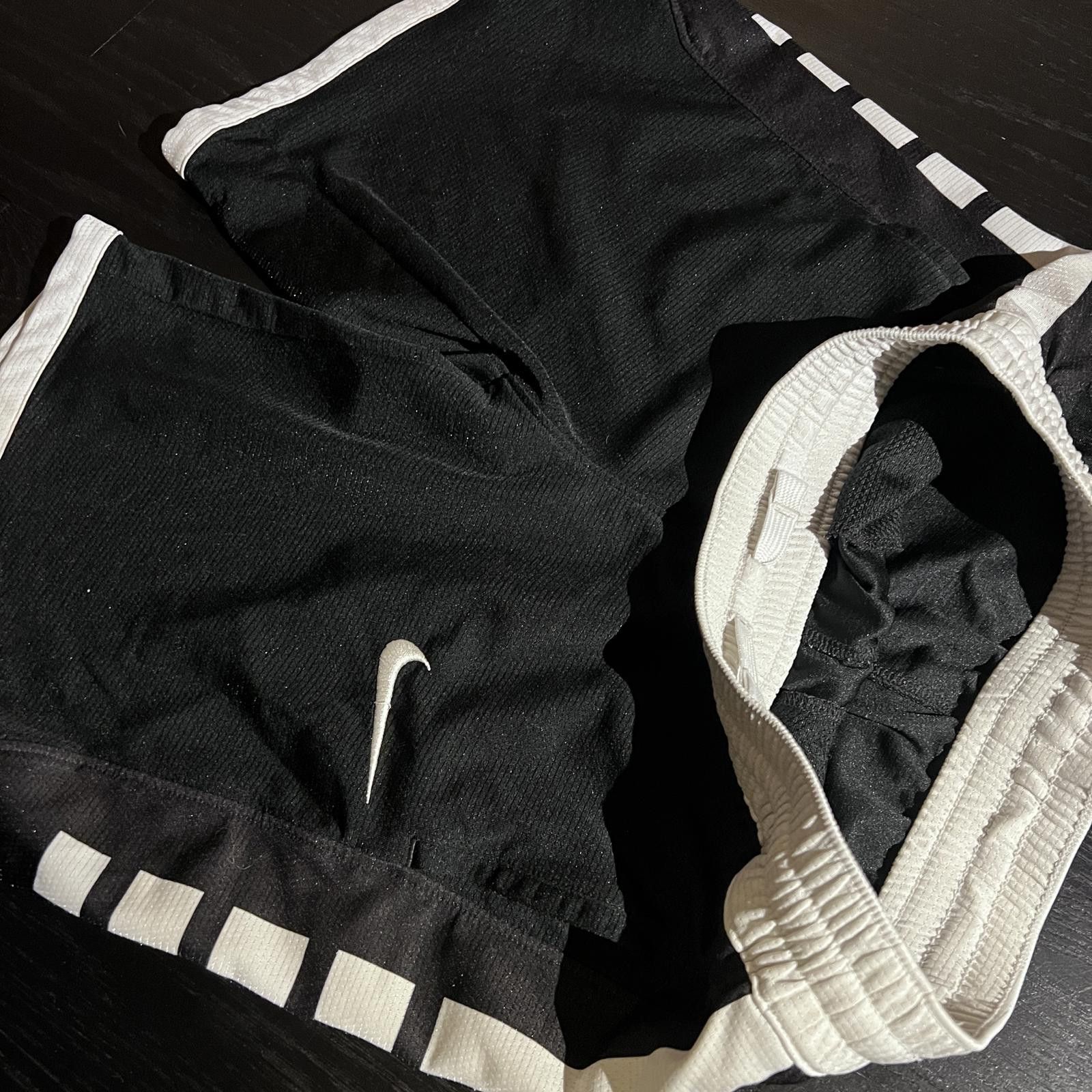 Nike Nike Elite Shorts Black White Size US 28 / EU 44 - 3 Thumbnail