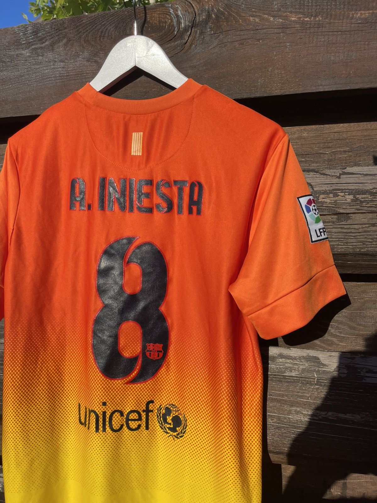 Nike 2012 Nike Barcelona #8 Iniesta soccer jersey Size US M / EU 48-50 / 2 - 12 Thumbnail