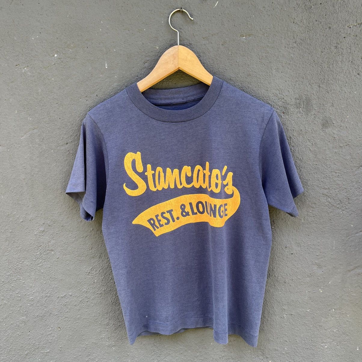 Vintage Thrashed Faded 90s Stancato’s Rest.&Lounge ERD Grunge Tee Size US S / EU 44-46 / 1 - 1 Thumbnail