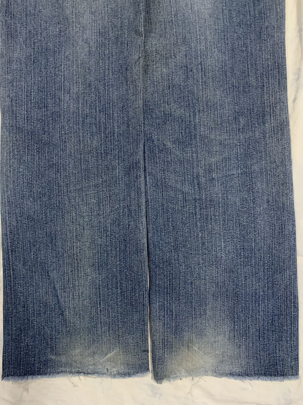Japanese Brand Vintage Y2K Japanese Brand Frayed Leg Baggy Distressed Jeans Size US 34 / EU 50 - 14 Thumbnail