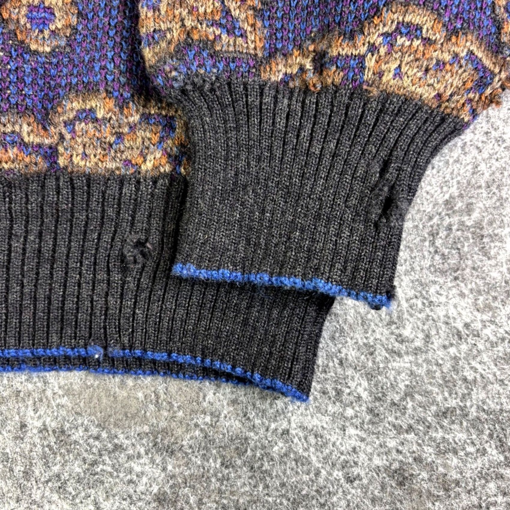 Vintage VINTAGE Scotch St. Raphael Bloomingdales Mens M Wool Sweater Paisley Pattern 90s Retro Knit Beaded Crew Neck Long Sleeve Size M / US 6-8 / IT 42-44 - 6 Thumbnail