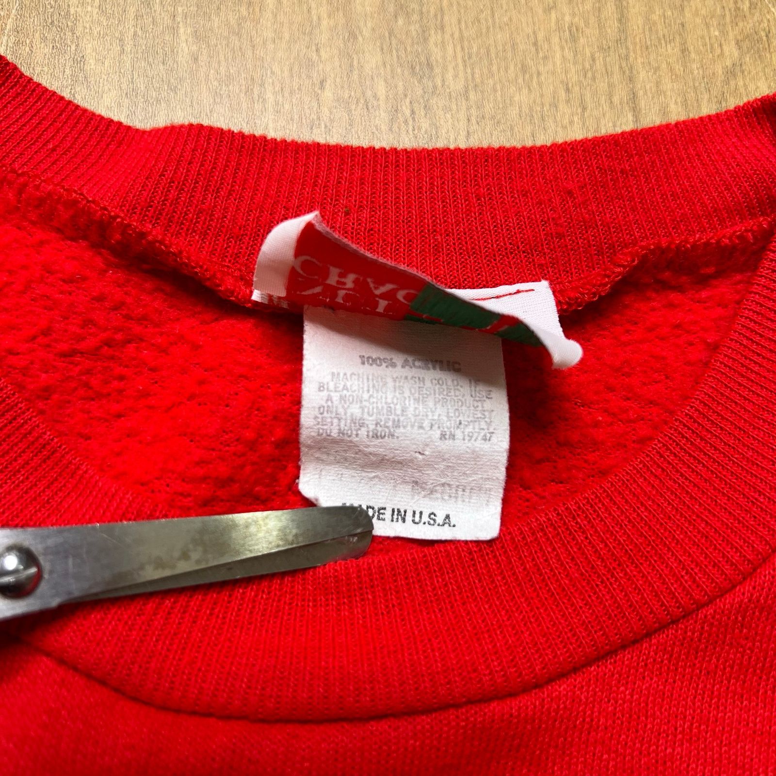 Vintage Vintage 90s Holiday Sweater Sz Medium Red Crewneck AOP Size M / US 6-8 / IT 42-44 - 5 Thumbnail