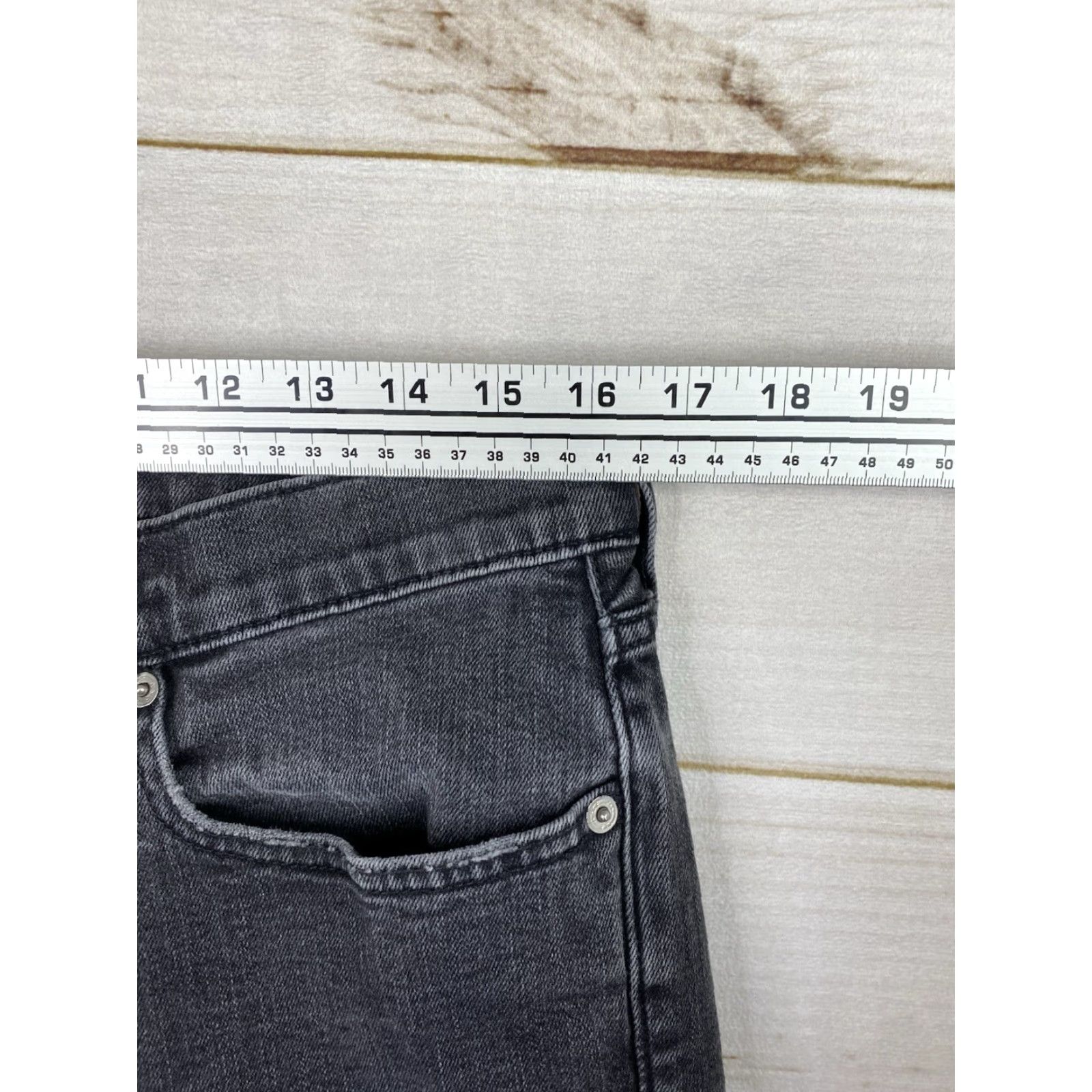 Abercrombie & Fitch Abercrombie & Fitch Jeans Slim Mens 33 x 32 Black Distressed Stretch Tapered Zip 5-Pocket Denim - 90s Theme, Regular Fit, Size 33 Black Mens Jeans Size US 33 - 3 Thumbnail