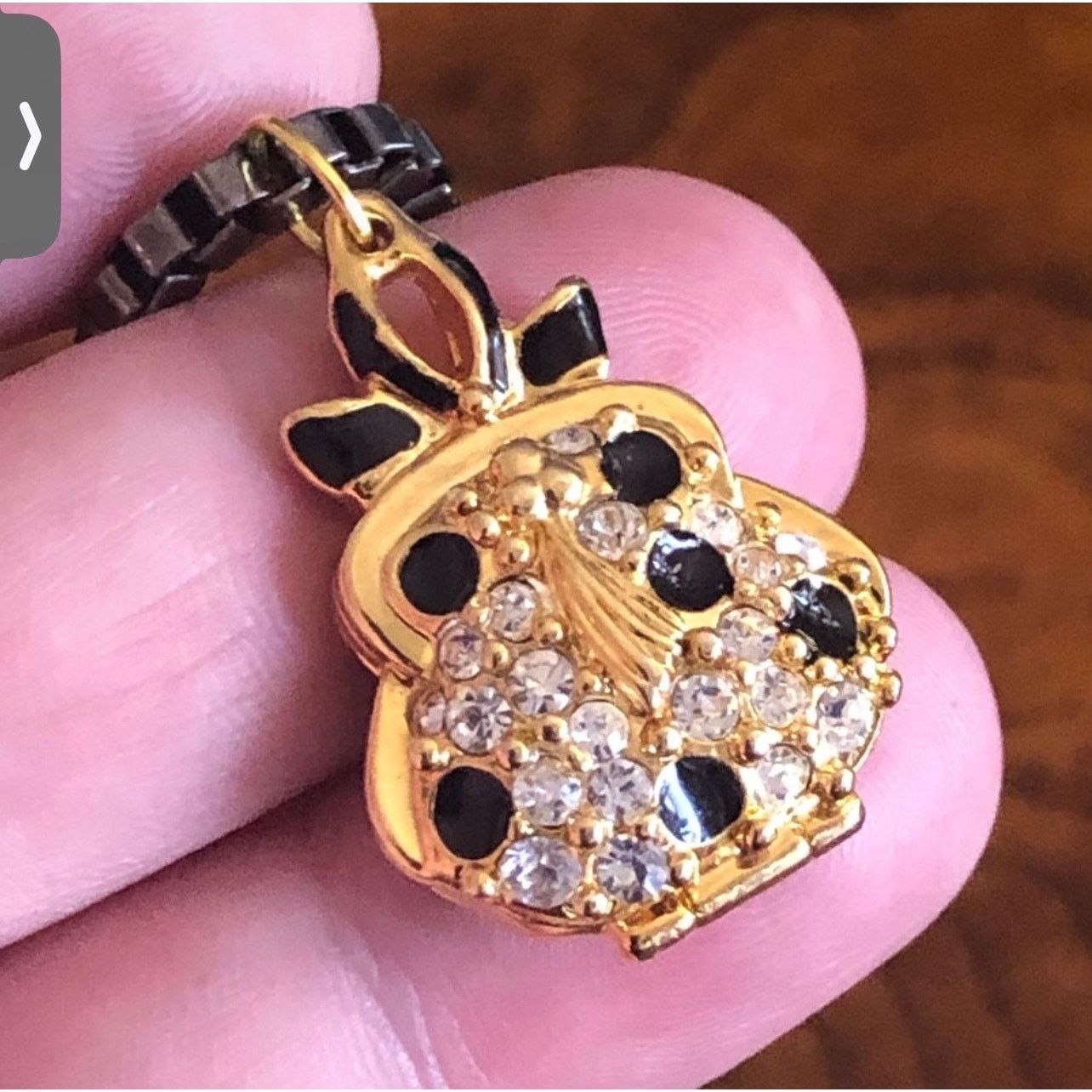 Jewelry Vintage enamel stone handbag pendant on chain necklace Size ONE SIZE - 2 Thumbnail