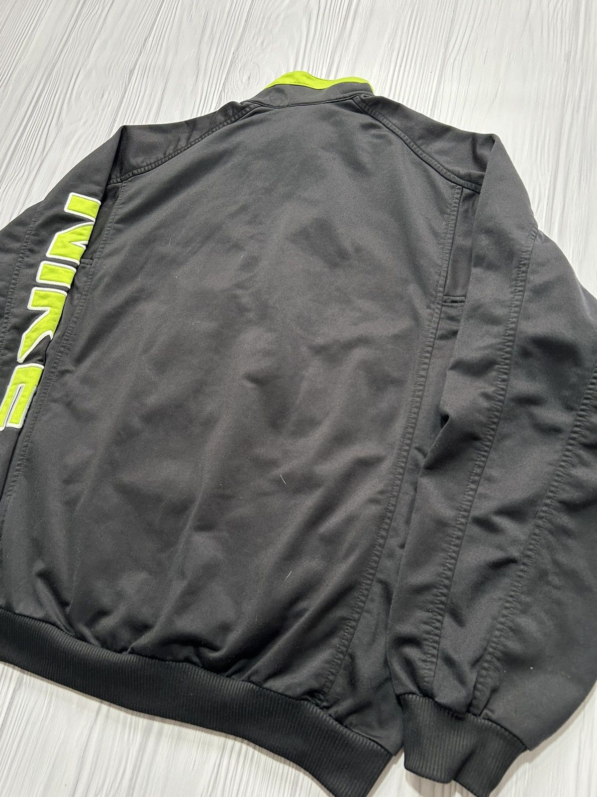 Nike Y2K Nike Vintage 90s Track Jacket Size US L / EU 52-54 / 3 - 11 Thumbnail