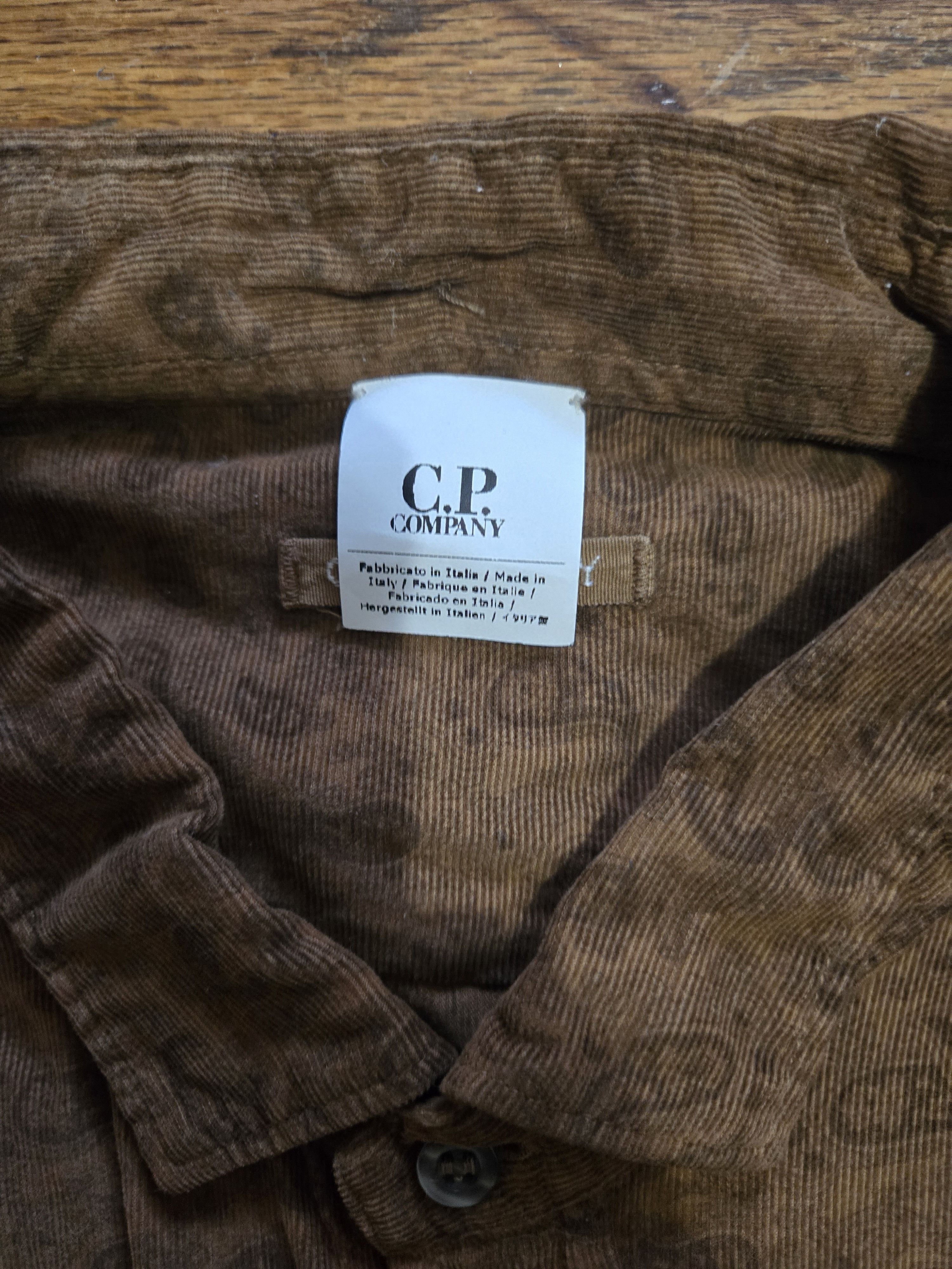 C.P. Company CP Company L/XL Paisley Corduroy Dress Brown Button Up Shirt Size US L / EU 52-54 / 3 - 4 Thumbnail