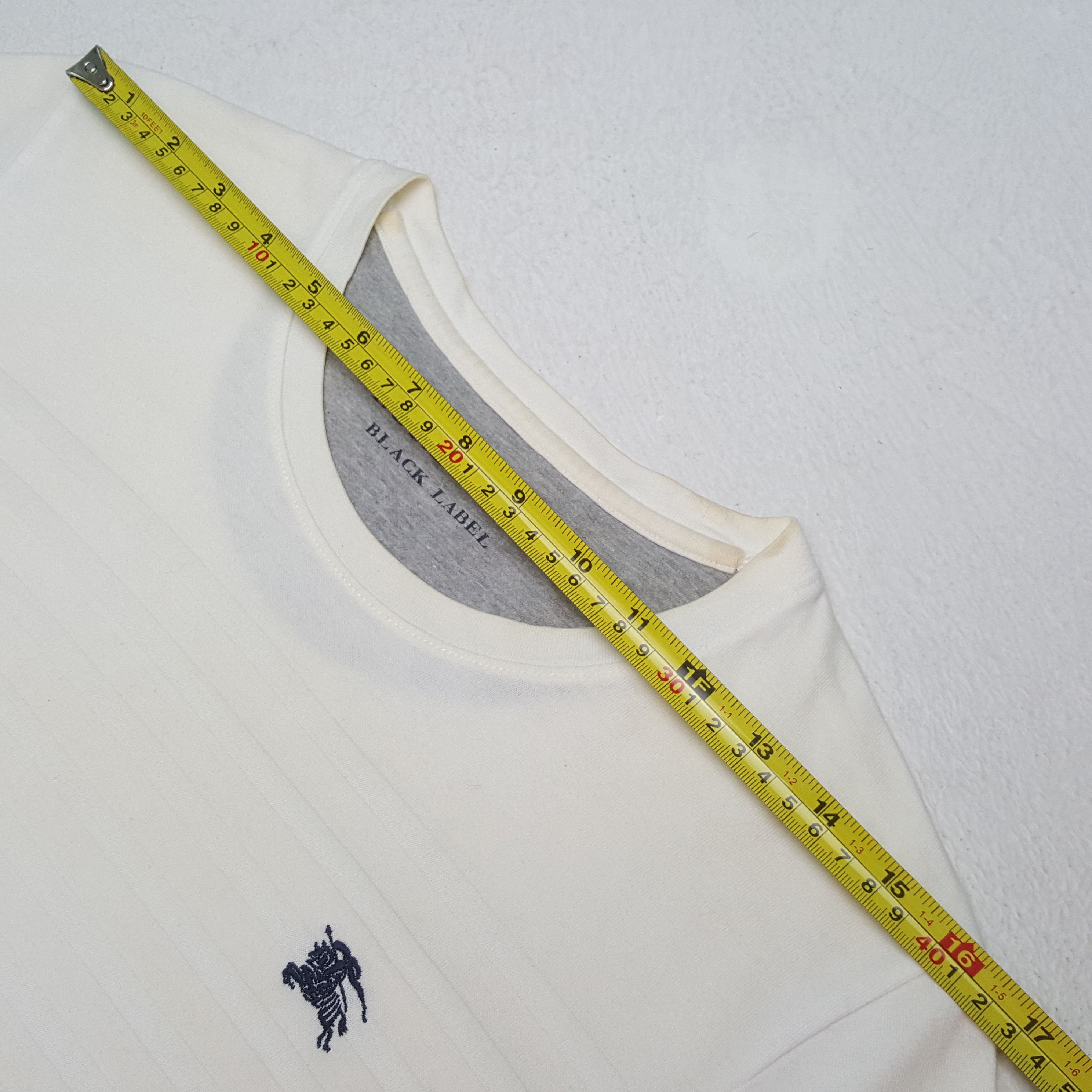 Burberry Vintage Burberry London Long Sleeve T-shirt RR30 Size US S / EU 44-46 / 1 - 5 Thumbnail