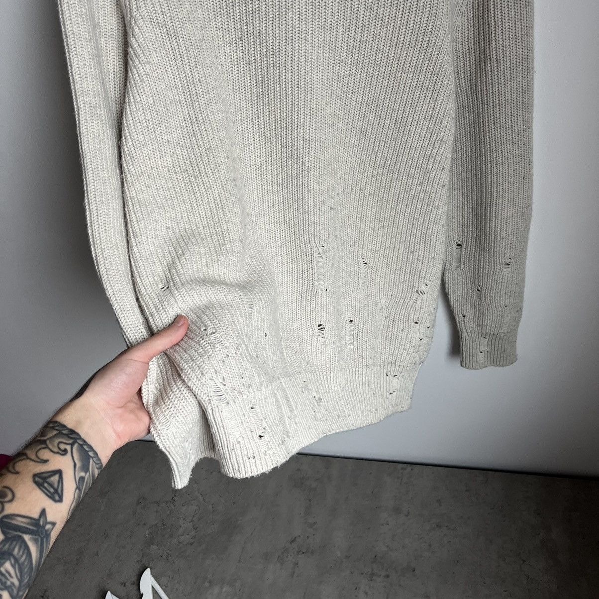 Allsaints AllSaint Distressed Oversized Sweater S/M Size US S / EU 44-46 / 1 - 3 Thumbnail