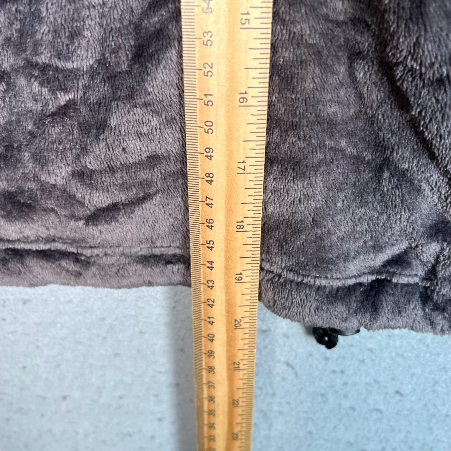 Urban Outfitters Urban Outfitters Womens Brown Fuzzy Cropped Pullover Jacket Full Zip Small Size S / US 4 / IT 40 - 6 Thumbnail