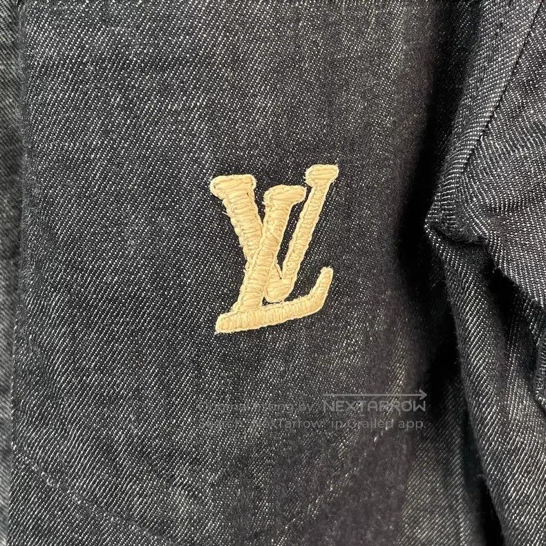 Louis Vuitton Louis Vuitton Denim Lafite logo short sleeve shirt Size US XL / EU 56 / 4 - 5 Thumbnail