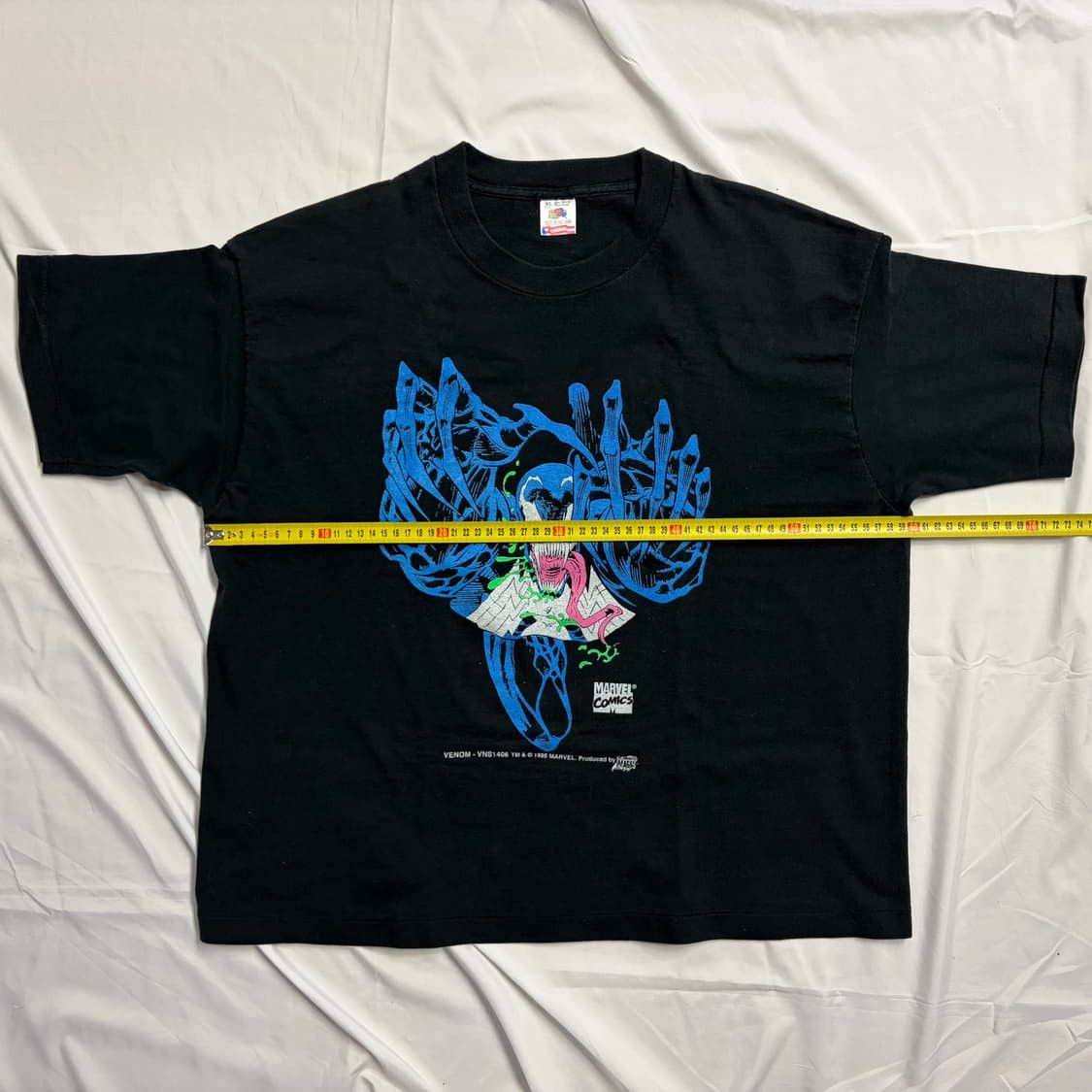Vintage ‼️‼️Sold Out‼️‼️ [XL] 90s USA Vintage Marvel Venom Comic T-Shirt Size US XL / EU 56 / 4 - 5 Thumbnail