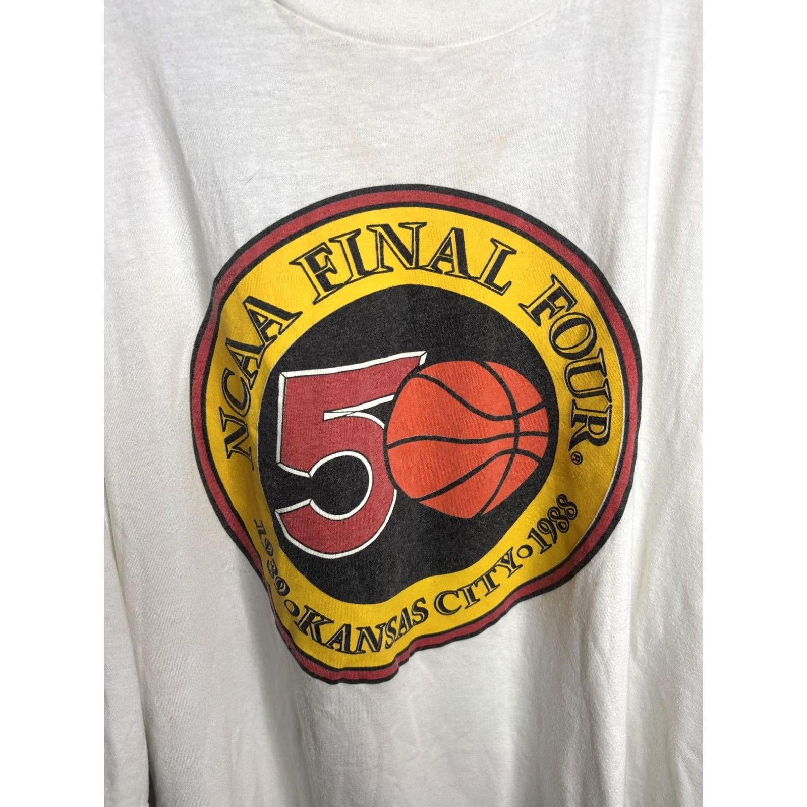 NCAA VINTAGE Final Four Kansas City 1988 Shirt One Size White Sleep Shirt Size US XL / EU 56 / 4 - 2 Thumbnail