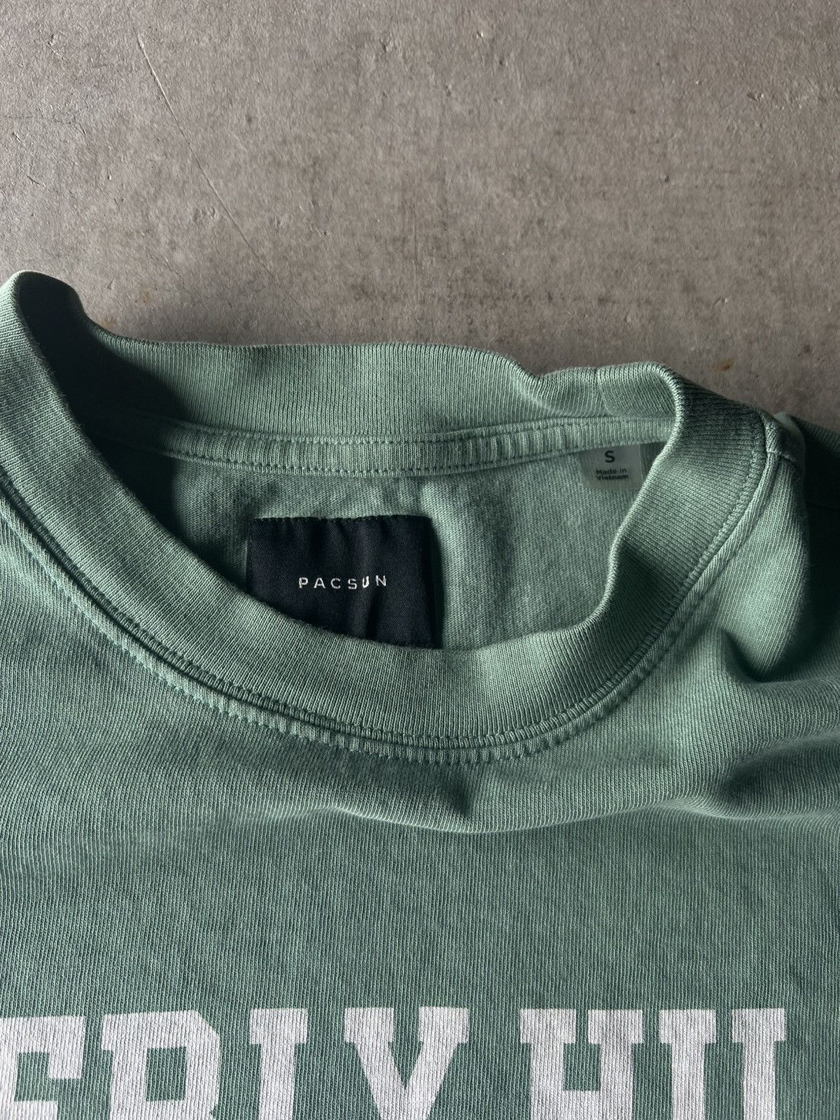 Pacsun Vintage Beverly Hills Tee Size US S / EU 44-46 / 1 - 3 Thumbnail
