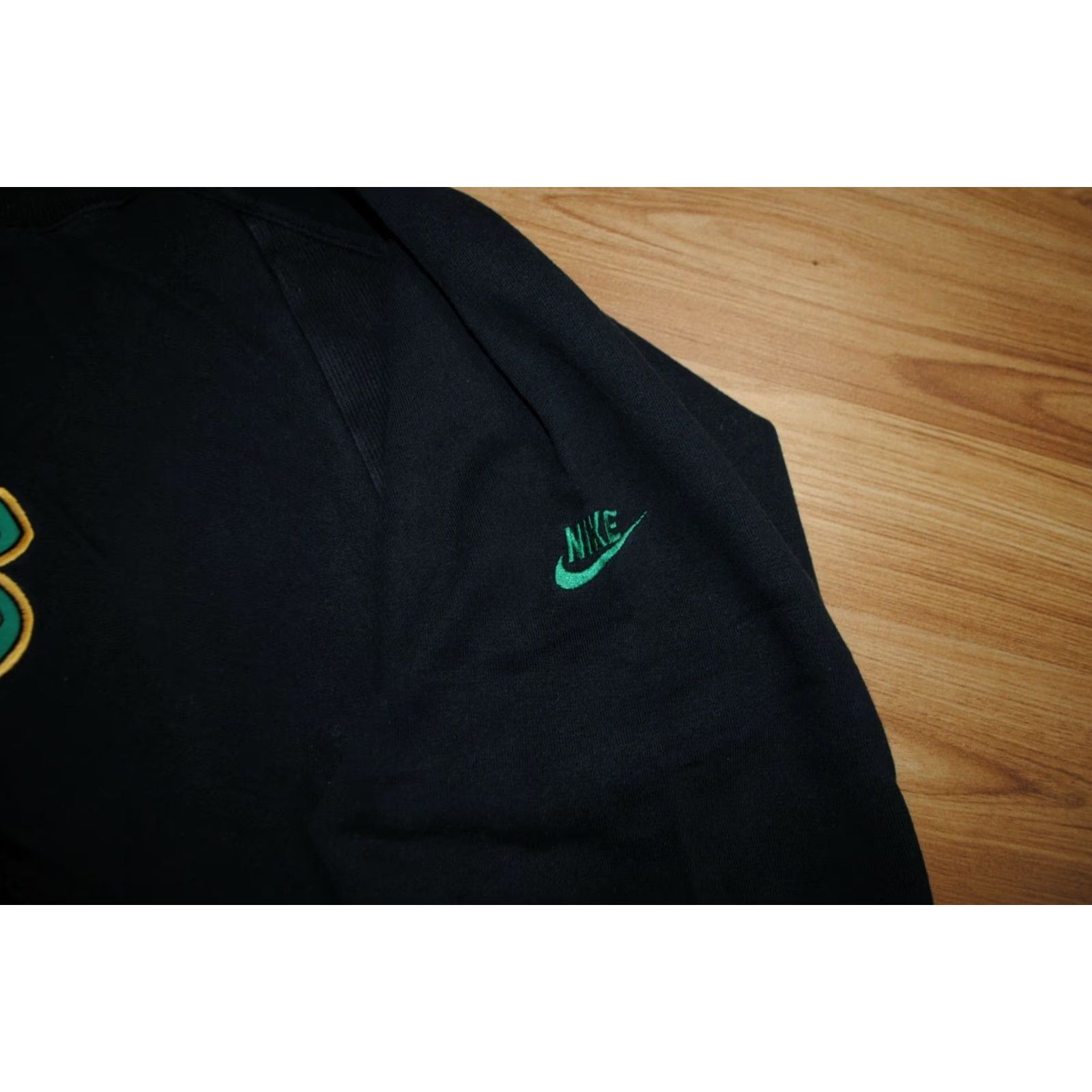 Nike VINTAGE NIKE FORCE BASKETBALL CREWNECK BLACK SWEATSHIRT LARGE Mens Size US L / EU 52-54 / 3 - 5 Thumbnail
