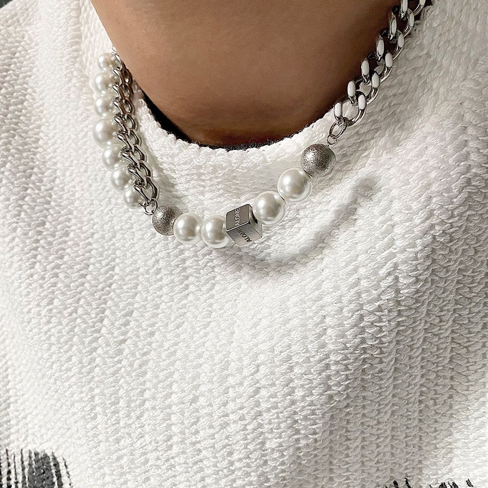Other Pearl Rare STEAL! Y2K Chains Necklace Chain Size ONE SIZE - 1 Thumbnail