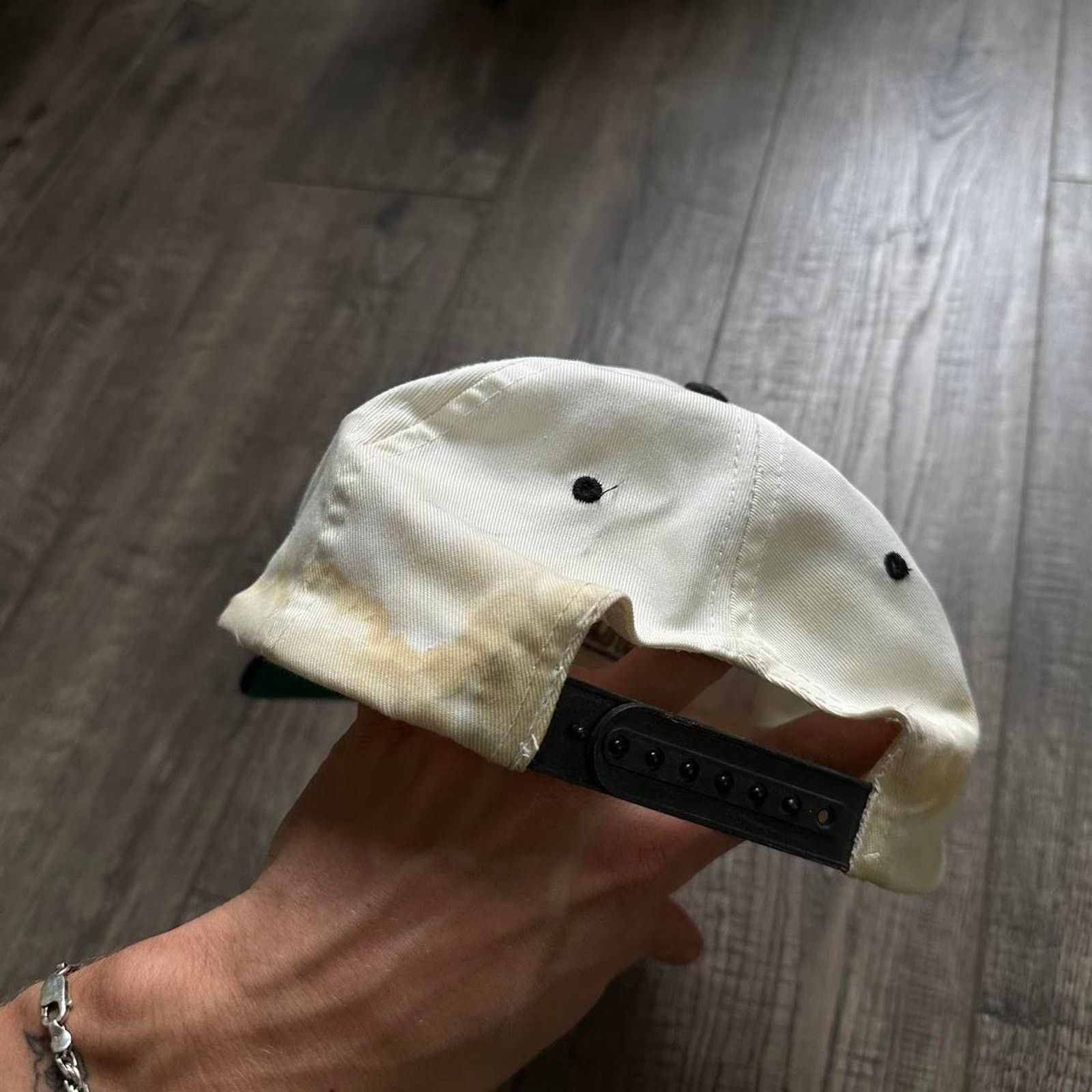 Vintage Vintage 90s Gold Dot Ammo Thrashed USA Trucker Hat Cap Size ONE SIZE - 4 Thumbnail