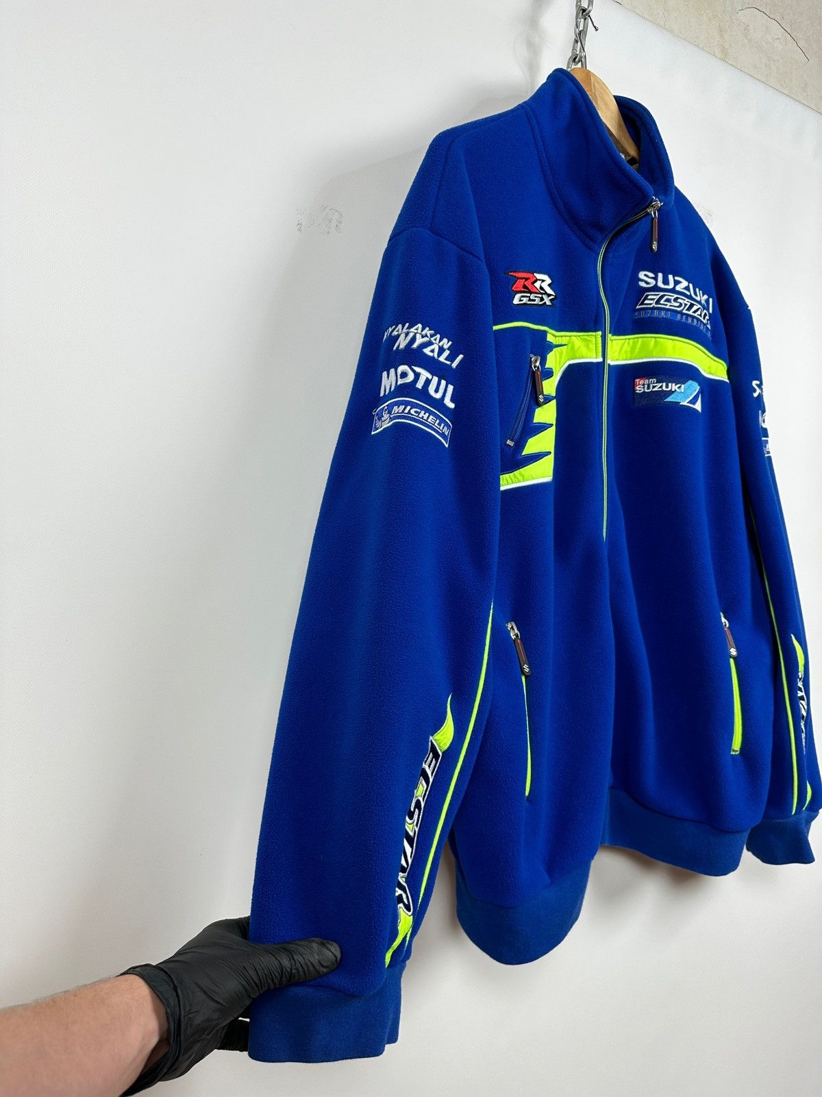 Vintage Vintage Suzuki Ecstar Michelin Racing Zip Fleece Jacket Size US XL / EU 56 / 4 - 4 Thumbnail