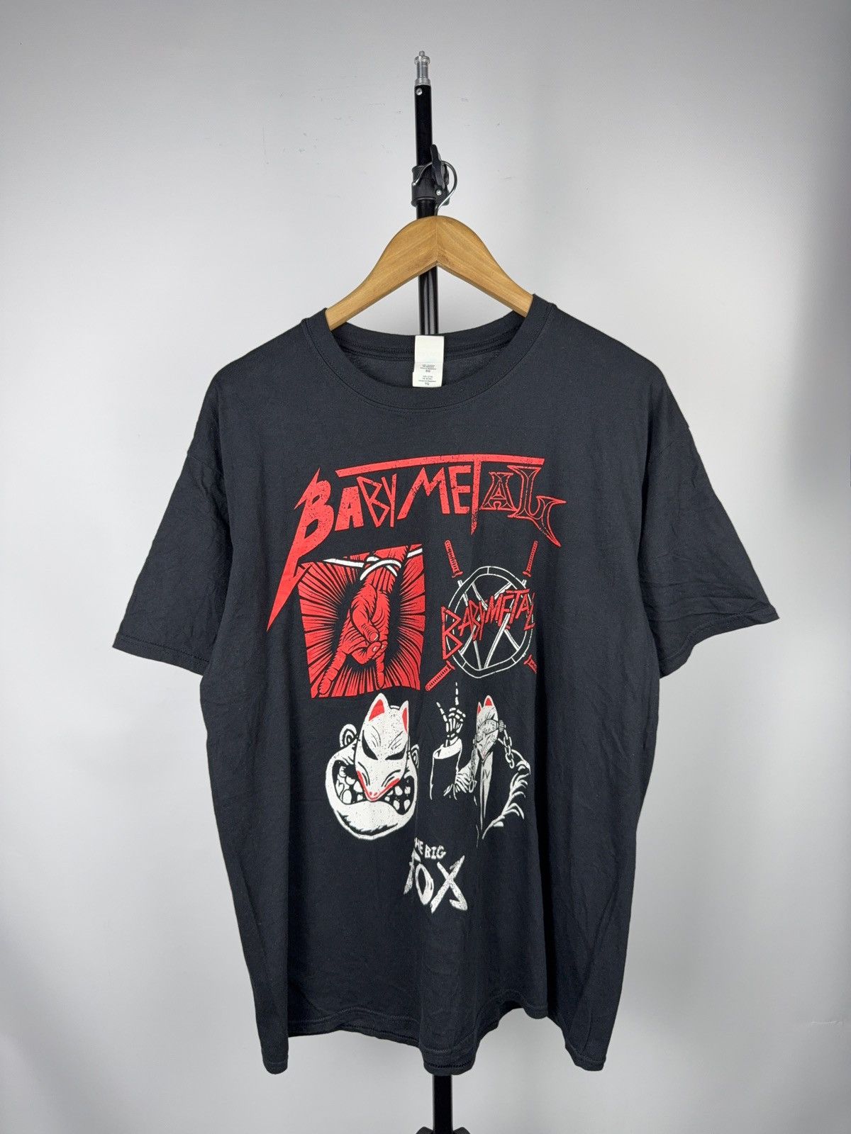 Band Tees Babymetal World Tour 2014 Big Fox Japan Tee XL Size US XL / EU 56 / 4 - 1 Thumbnail