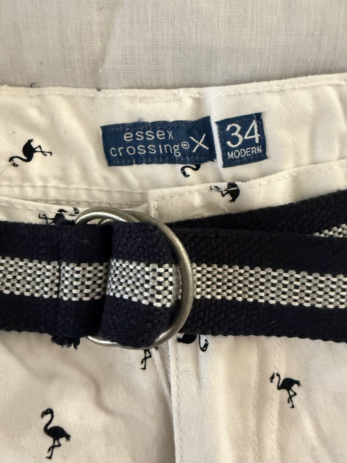 The Unbranded Brand Essex white pattern shorts with belt Mennes 34 Size US 34 / EU 50 - 8 Thumbnail