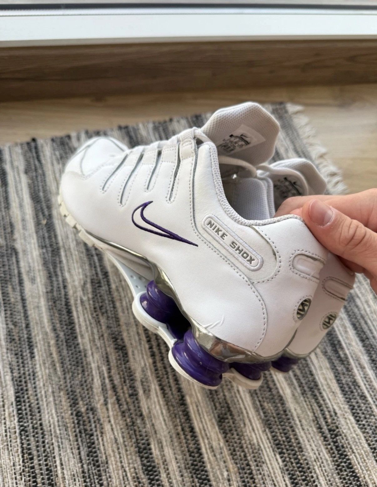 Nike VINTAGE NIKE SHOX SNEAKERS WHITE MENS Y2K DRILL 325200-108 Size US 9.5 / EU 42-43 - 10 Thumbnail