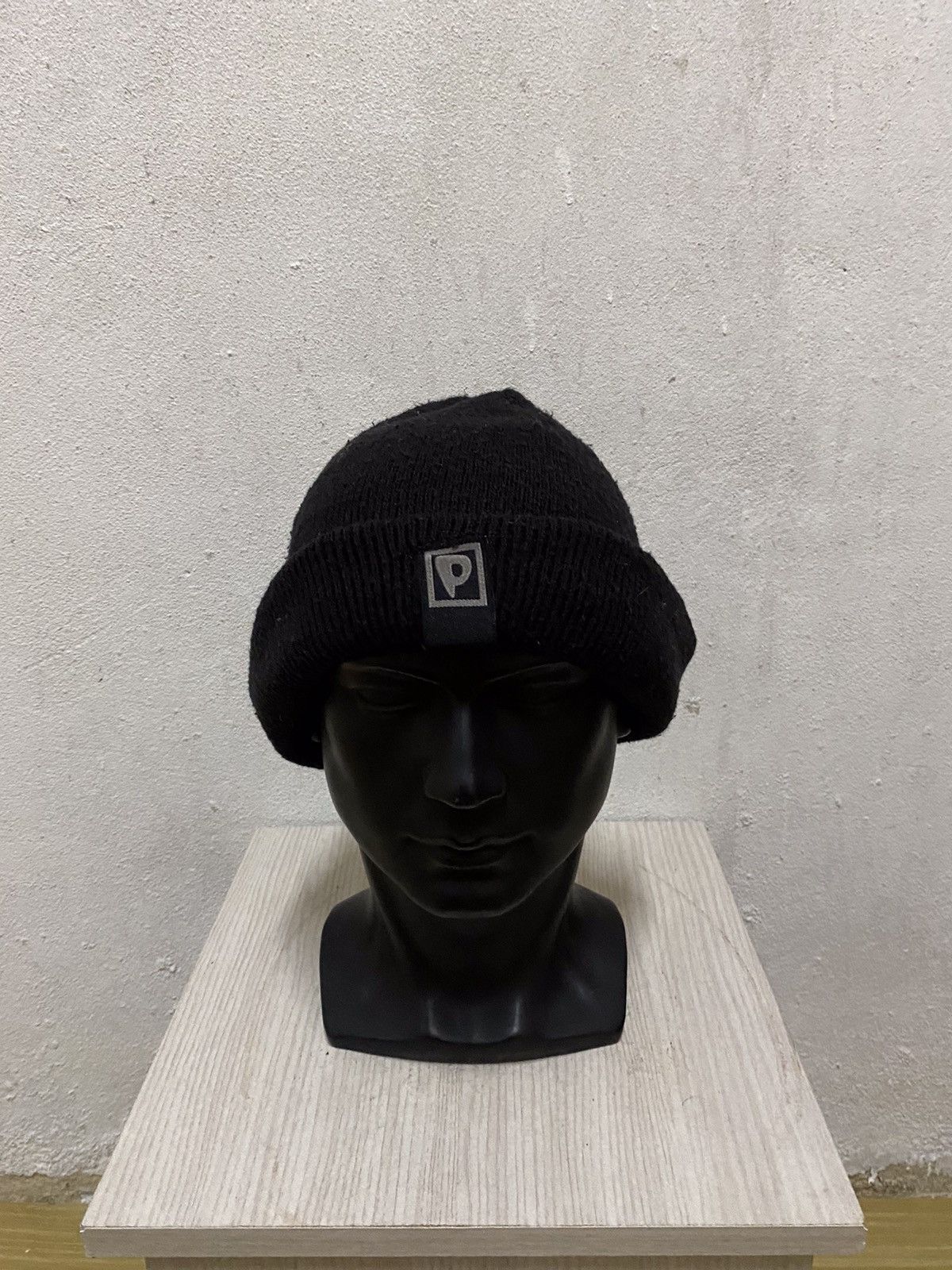 Japanese Brand Japanese Brand Small Logo Beanie Hat Size ONE SIZE - 2 Thumbnail