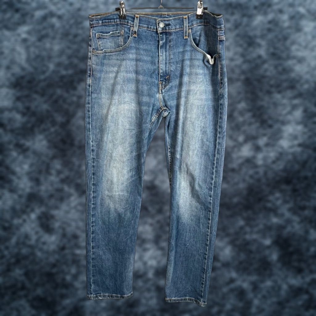 Levi's Levi's 500 Series Jeans Mens 36 X 30 Cotton Denim 5-Pocket Design Tapered Blue, Regular Rise, Zip Closure, Machine Washable, Vintage: No Size US 36 / EU 52 - 1 Thumbnail