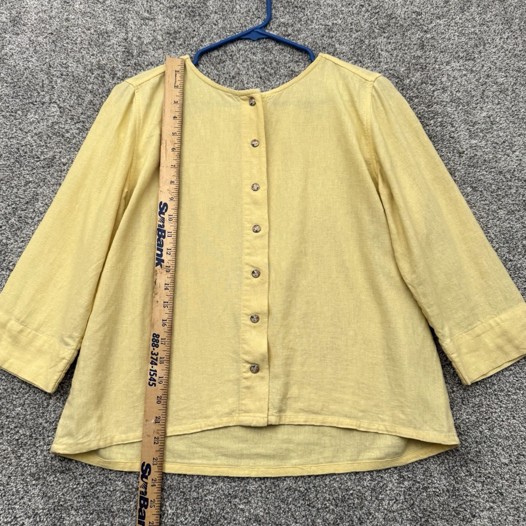 Vintage Christopher & Banks Blouse Women Small Button-Up Boxy 2010s Linen Rayon Yellow Round Neck Long Sleeve casual Lightweight Size S / US 4 / IT 40 - 2 Thumbnail