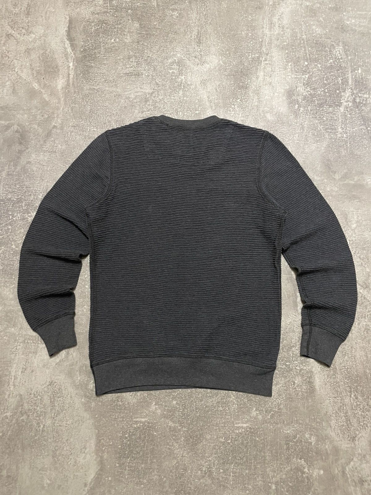 Diesel Vintage Diesel Ribbed Sweatshirt Crewneck Size US S / EU 44-46 / 1 - 12 Thumbnail