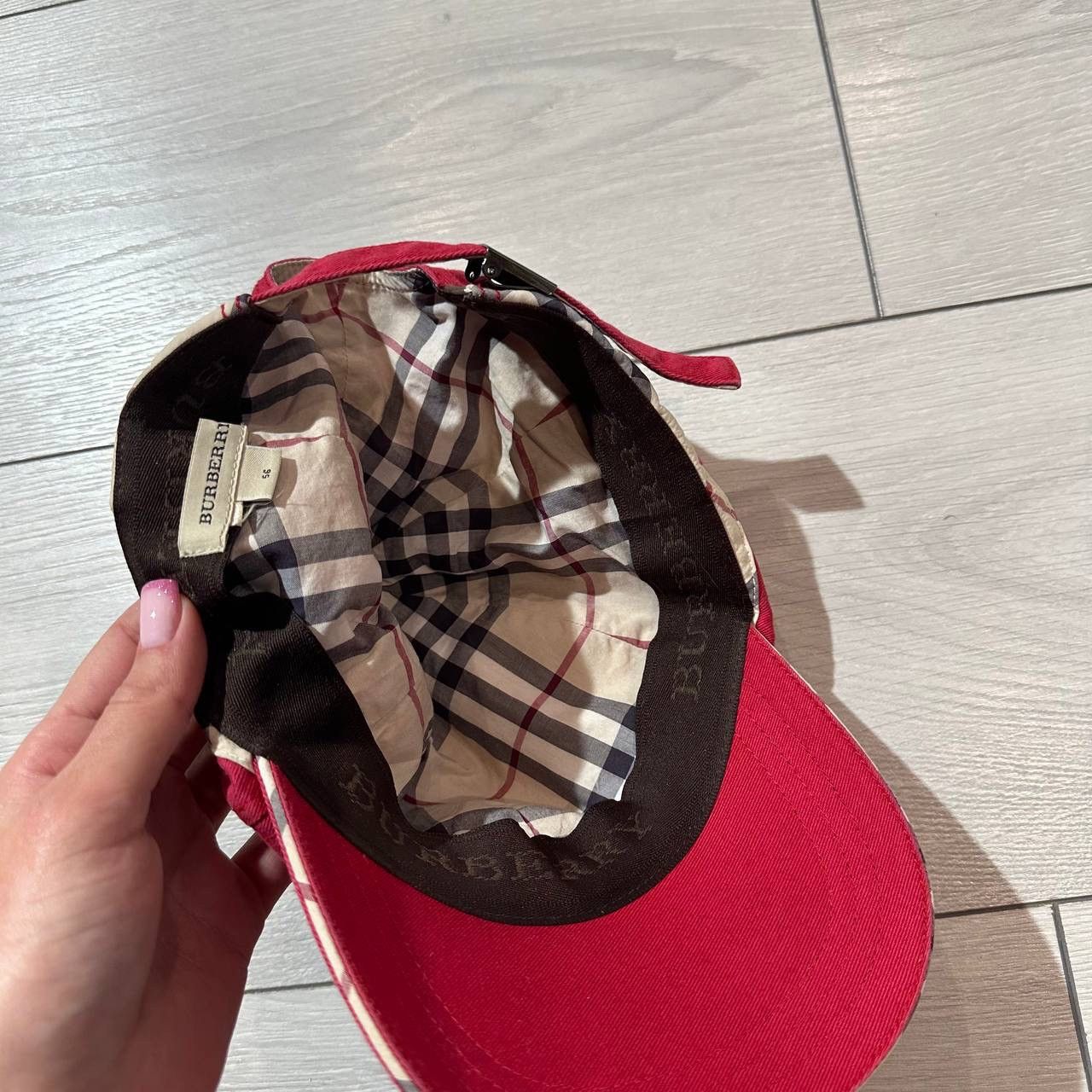Burberry Burberry old money red Check Cap hat nova check Size ONE SIZE - 3 Thumbnail