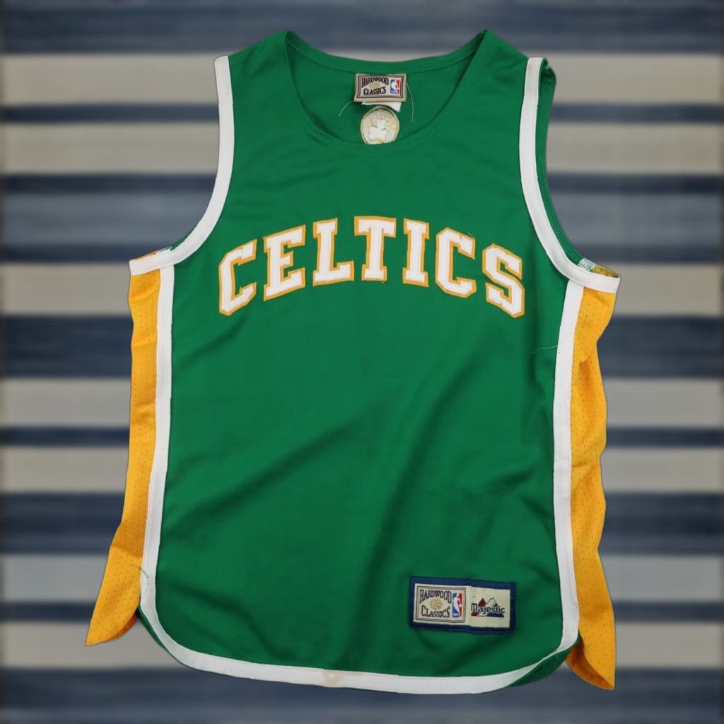 Vintage VINTAGE Majestic Hardwood Classics Boston Celtics Jersey Tank Mens Medium Green Celtics Men's Tank Max 9/10 Size US M / EU 48-50 / 2 - 1 Thumbnail