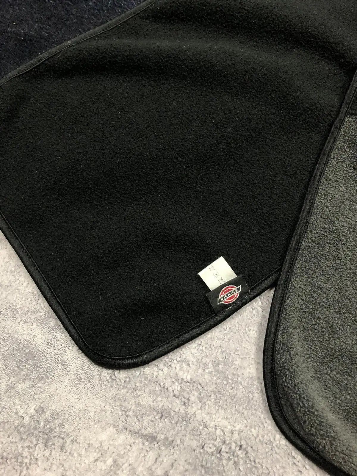 Dickies DICKIES Vintage Fleece Big Logo Scarf Streetwear Skateboard Size ONE SIZE - 3 Thumbnail