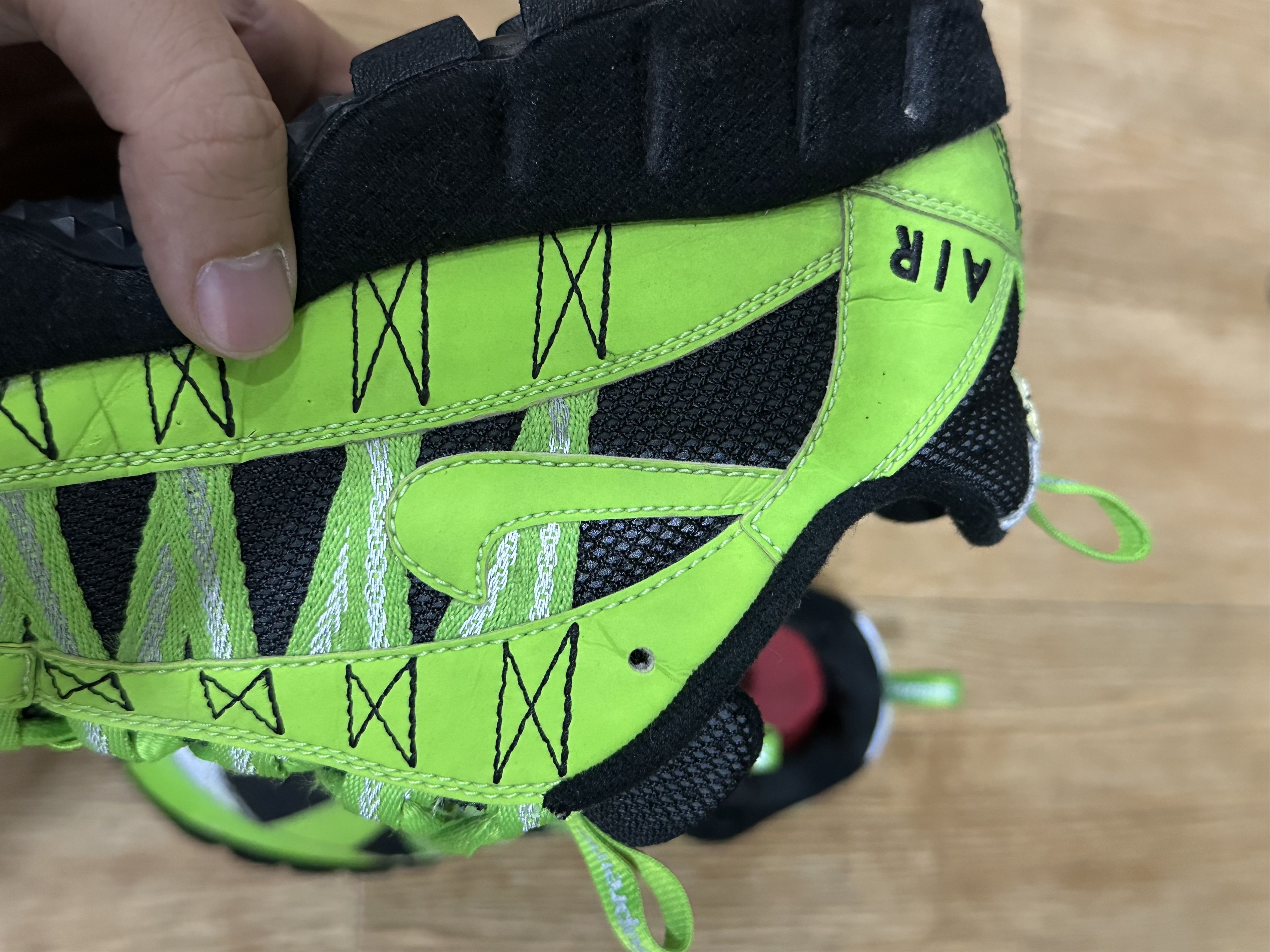 Nike × Supreme Supreme X Nike Humara 2017 Green Size US 8.5 / EU 41-42 - 19 Thumbnail