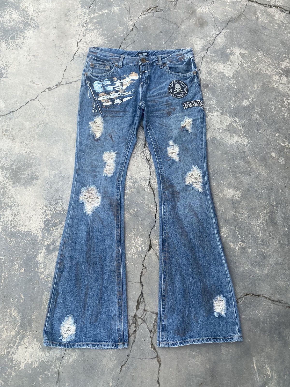 Japanese Brand ☠️GLAD NEWS☠️ Distressed Flare Size US 34 / EU 50 - 1 Thumbnail
