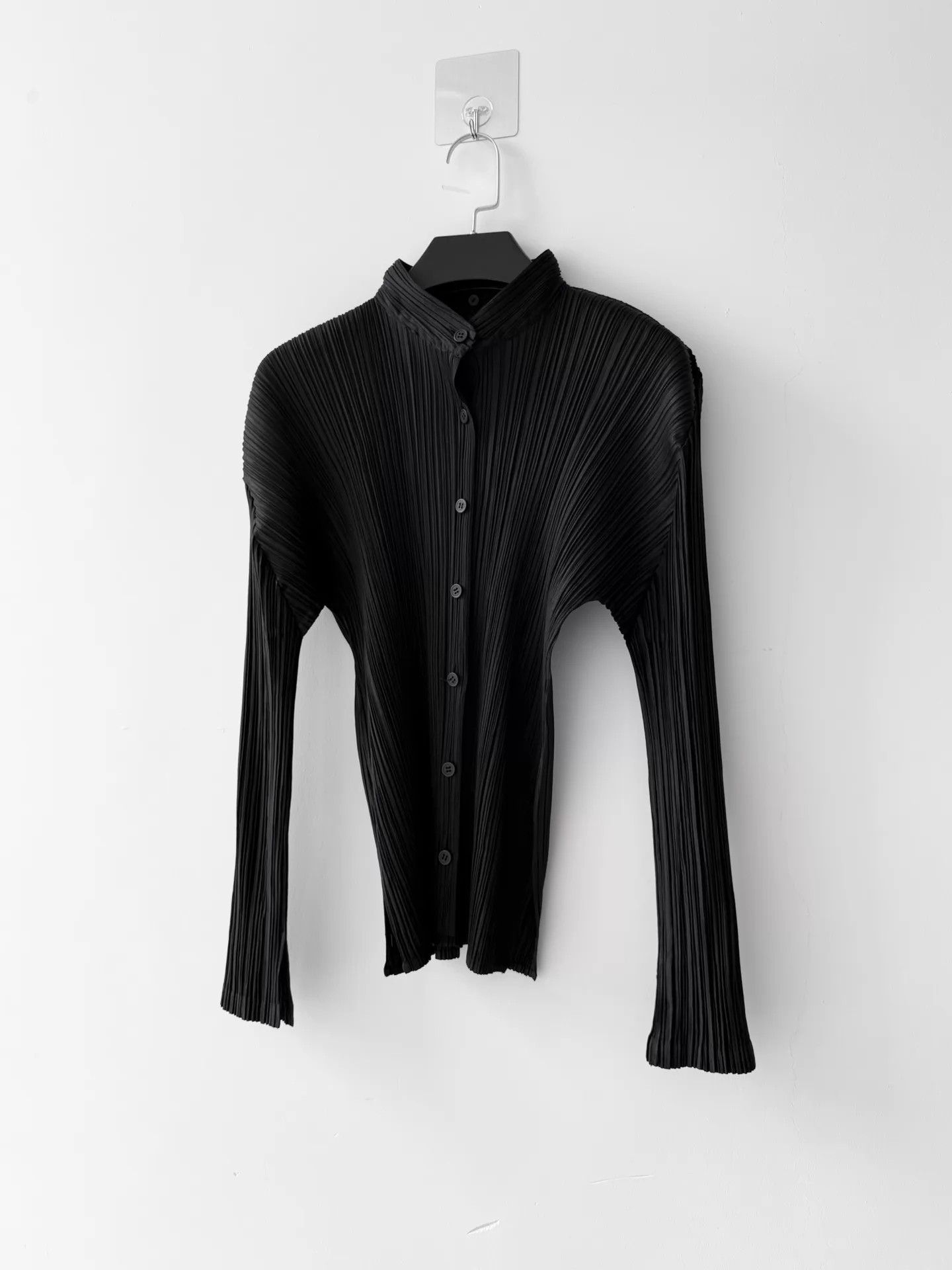 Issey Miyake ISSEY MIYAKE PLEATS PLEASE black stand-collar shirt 4 Size S / US 4 / IT 40 - 2 Thumbnail