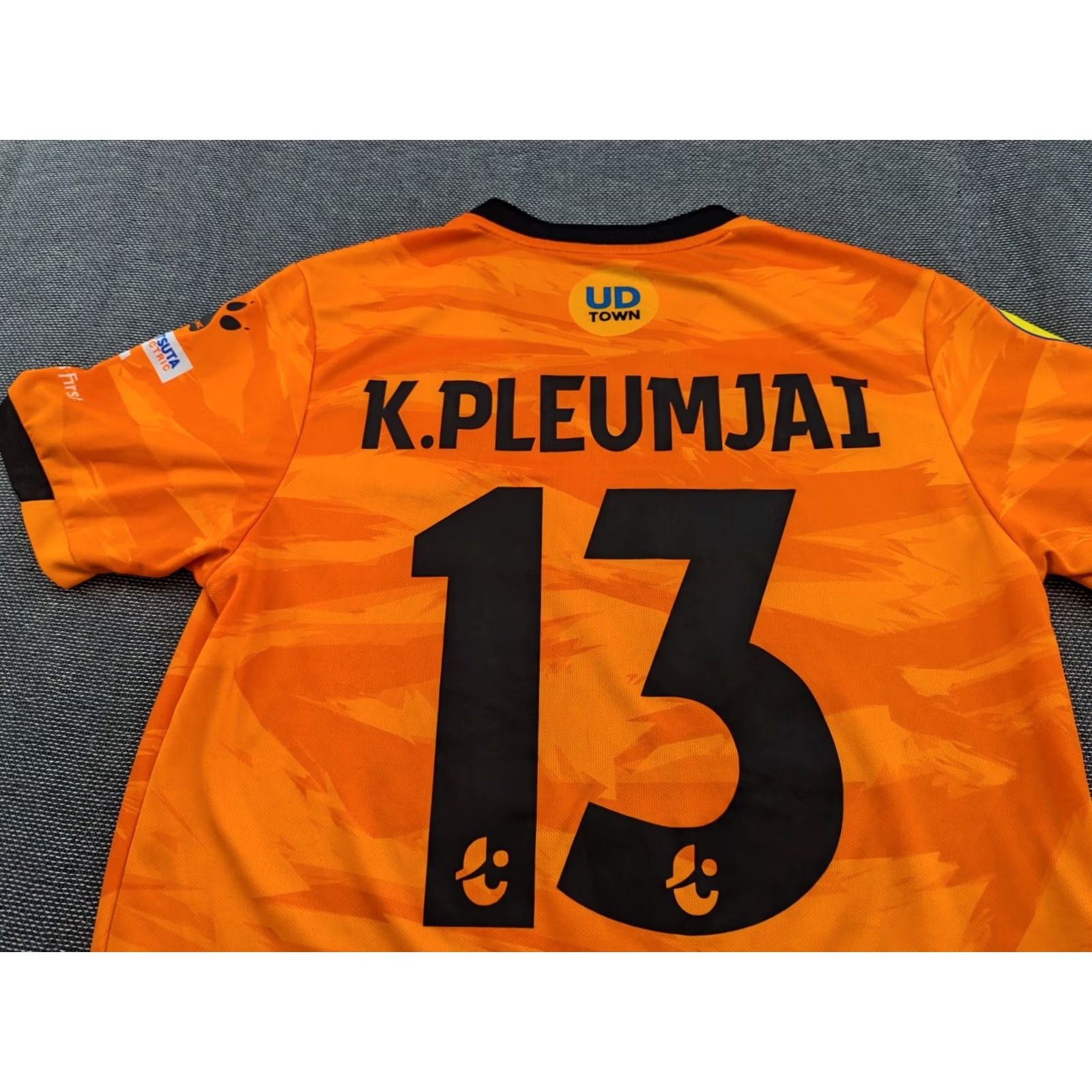 Vintage Udonthani FC Thailand Kelme Pluemjai 2021-2022 Home Football Jersey Small Unisex Adults S Orange Jersey Football Shirts Mens Women Girls Size US S / EU 44-46 / 1 - 5 Thumbnail