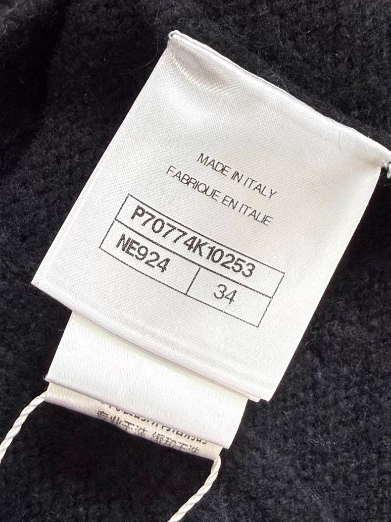 Chanel Chanel Long-sleeved knitted sweater with black coco letter Size XXS / US 00 / IT 34 - 6 Thumbnail