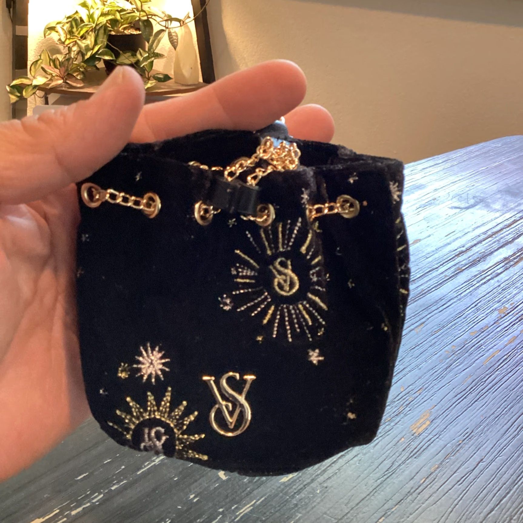Victoria's Secret Victoria's Secret Black Coin Keychain Bag Unisex S Detachable Size ONE SIZE - 2 Thumbnail