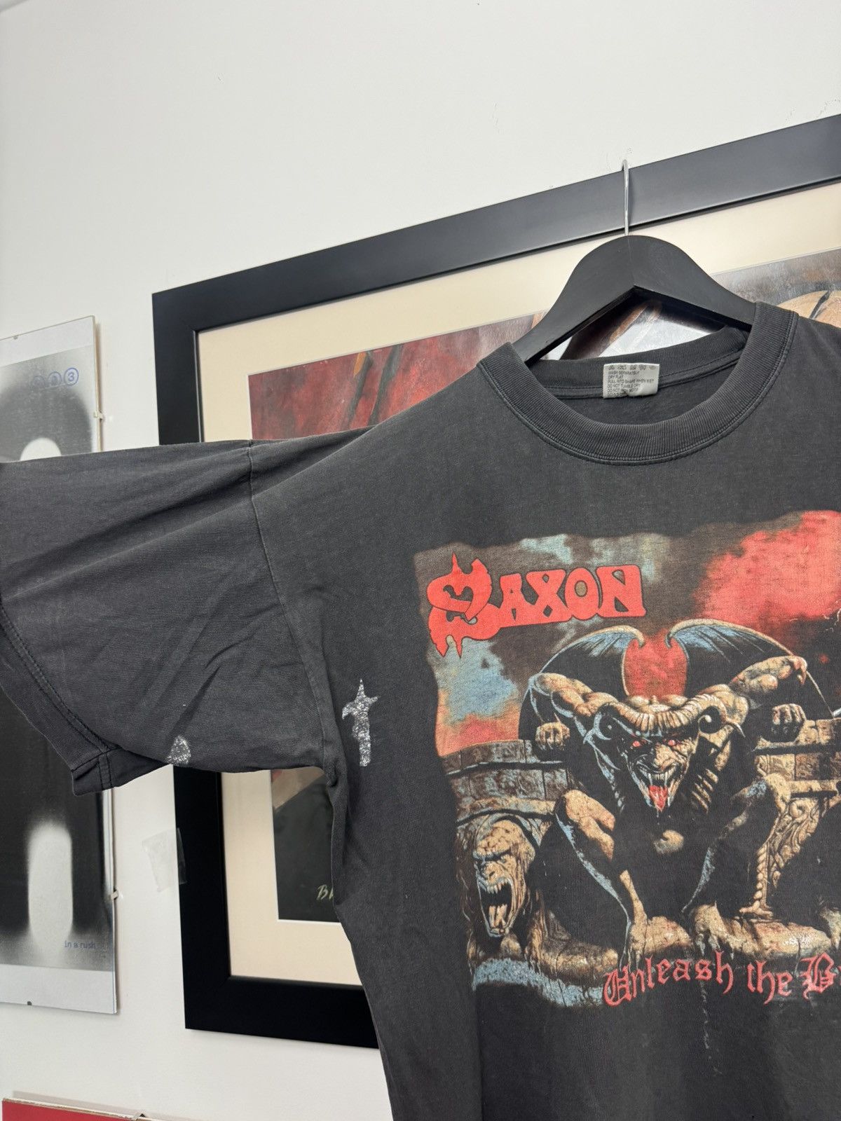 Band Tees Saxon 1998 Unleash The Beast Tour Heavy Metal Band Tee Wash Size US XL / EU 56 / 4 - 2 Thumbnail