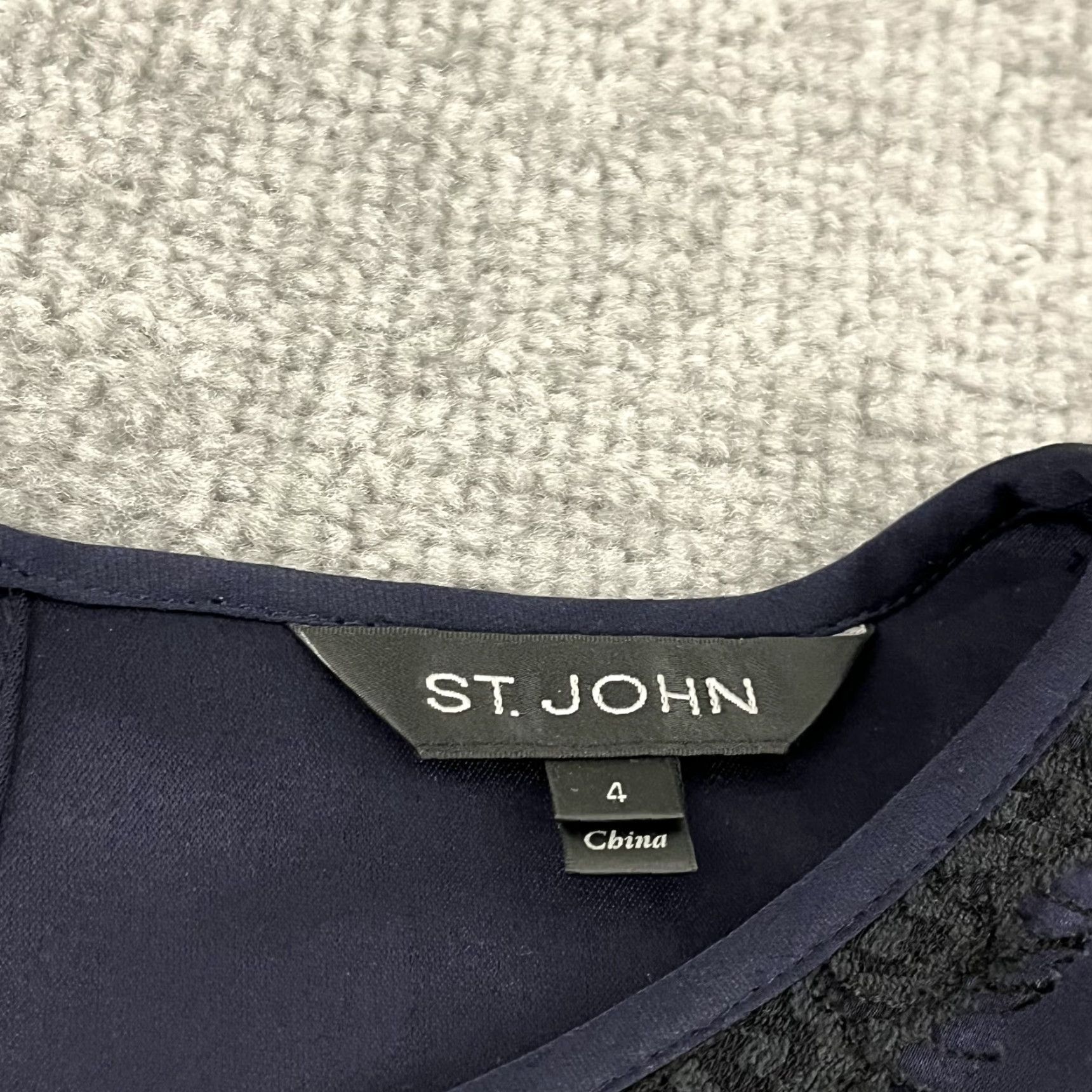 St. John ST. JOHN Blouse Womens Size 4 Blue Liquid Satin Lace Navycaviar Quiet Old Luxury Womens Size S / US 4 / IT 40 - 3 Thumbnail