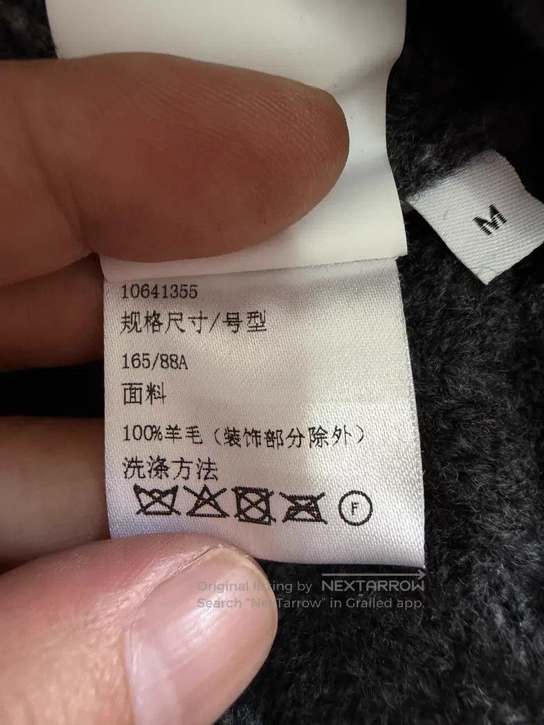 Loewe Loewe Gray V-neck sweater, 100% wool, made in Italy Size M / US 6-8 / IT 42-44 - 6 Thumbnail