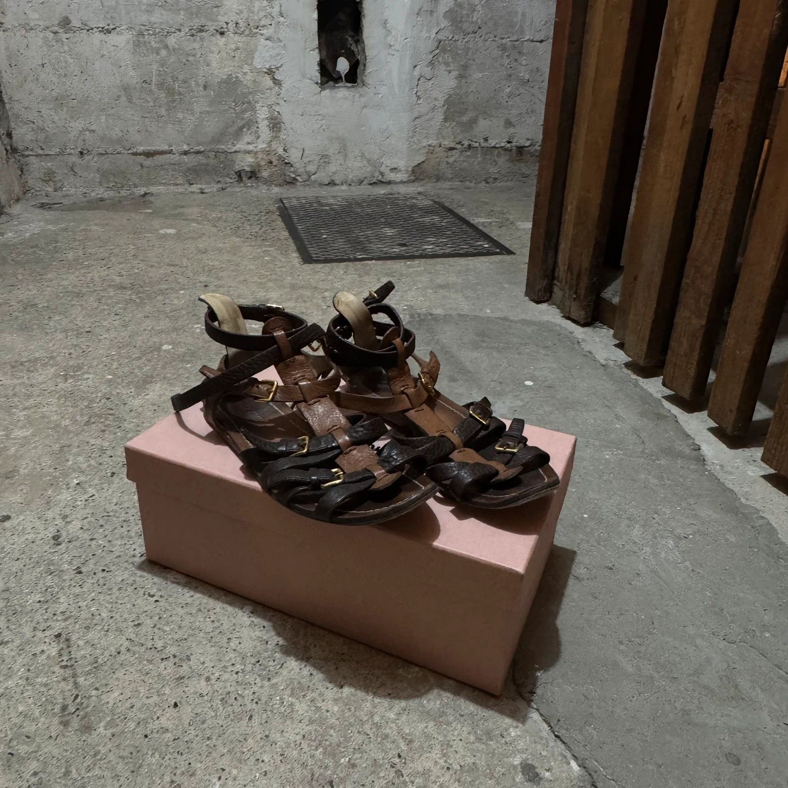 Miu Miu Miu miu ancient style sandals Size US 7 / IT 37 - 1 Thumbnail