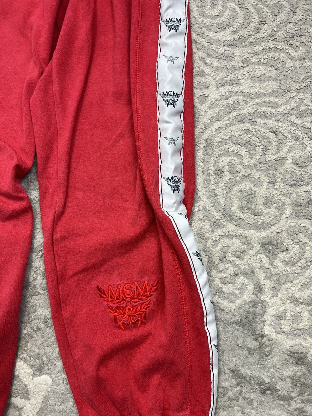 MCM MCM Fashion Vintage 90's Rare Sweatshirt + Pants Set Size US XL / EU 56 / 4 - 7 Thumbnail
