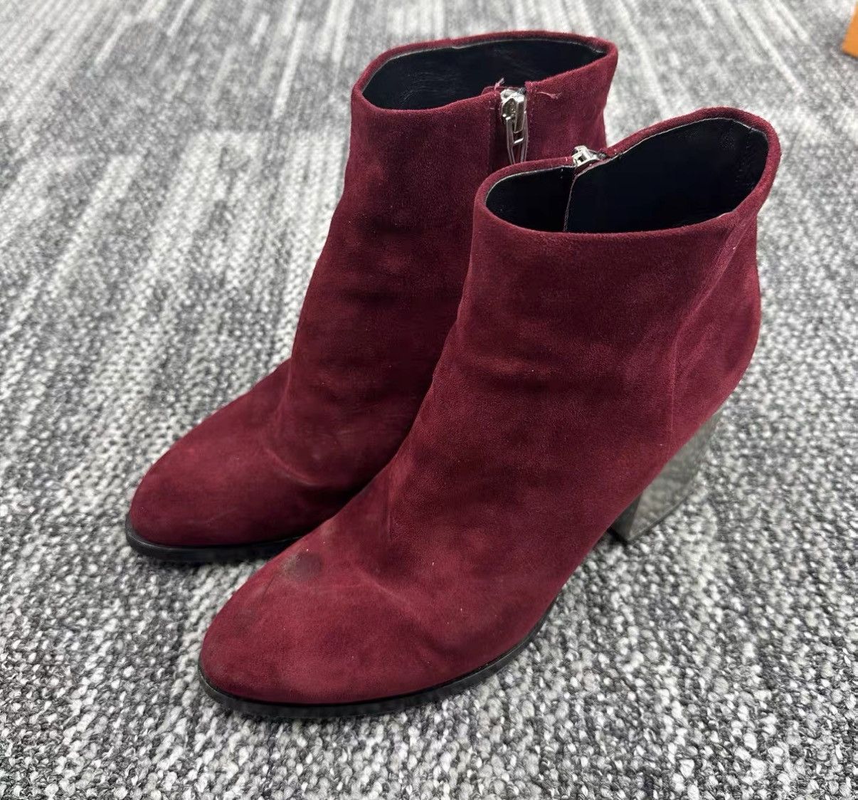 Alexander Wang Alexander Wang Suede High Heels J42 Size US 7.5 / IT 37.5 - 1 Thumbnail