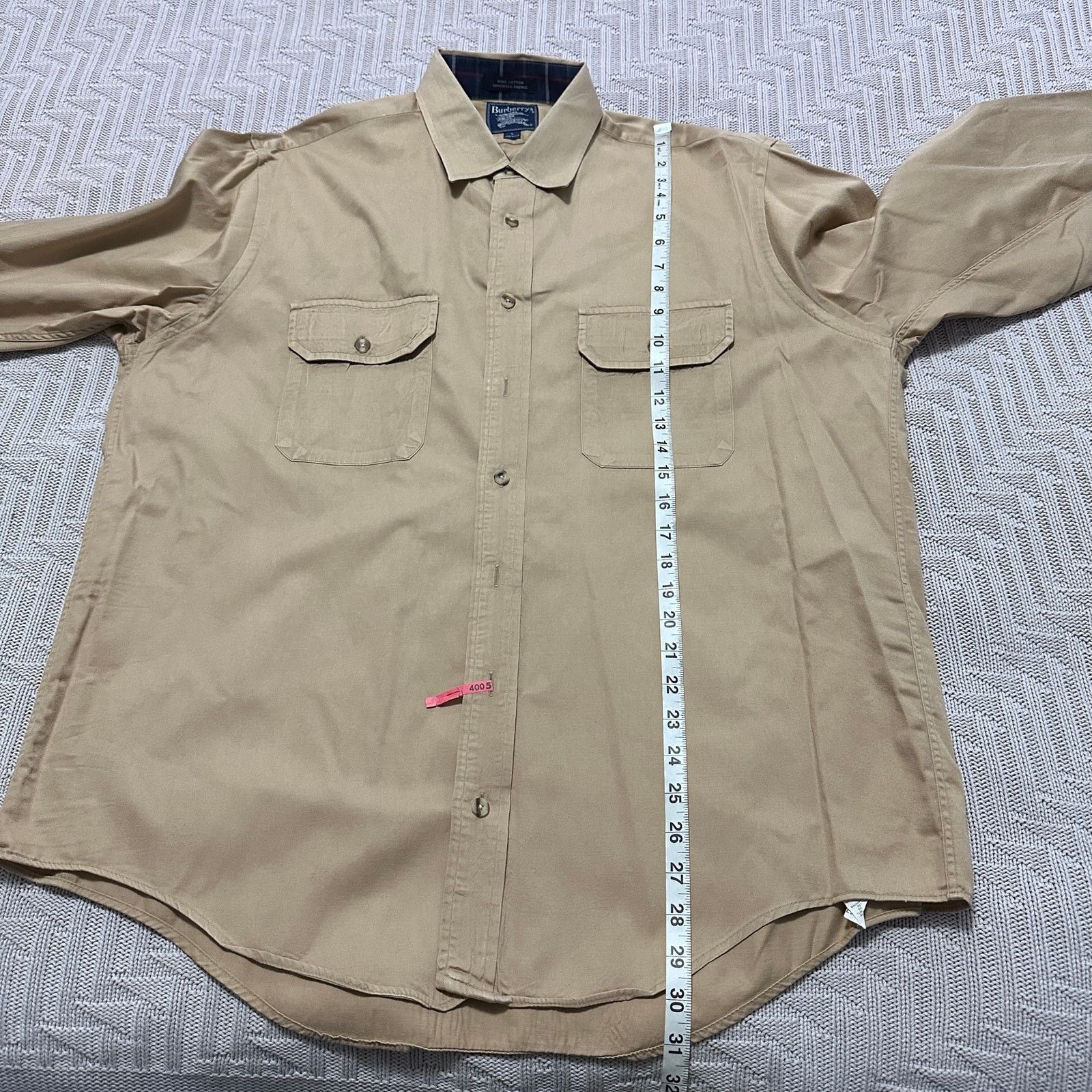 Burberry Vintage Burberry classic tan button down size L Size US L / EU 52-54 / 3 - 7 Thumbnail